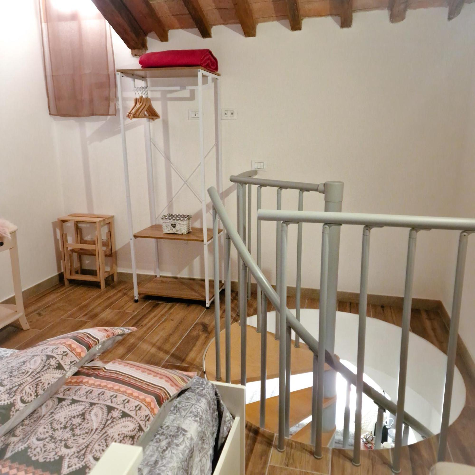 La Garitta - Villa Tra Pisa E Livorno Free Parking Ac Luaran gambar